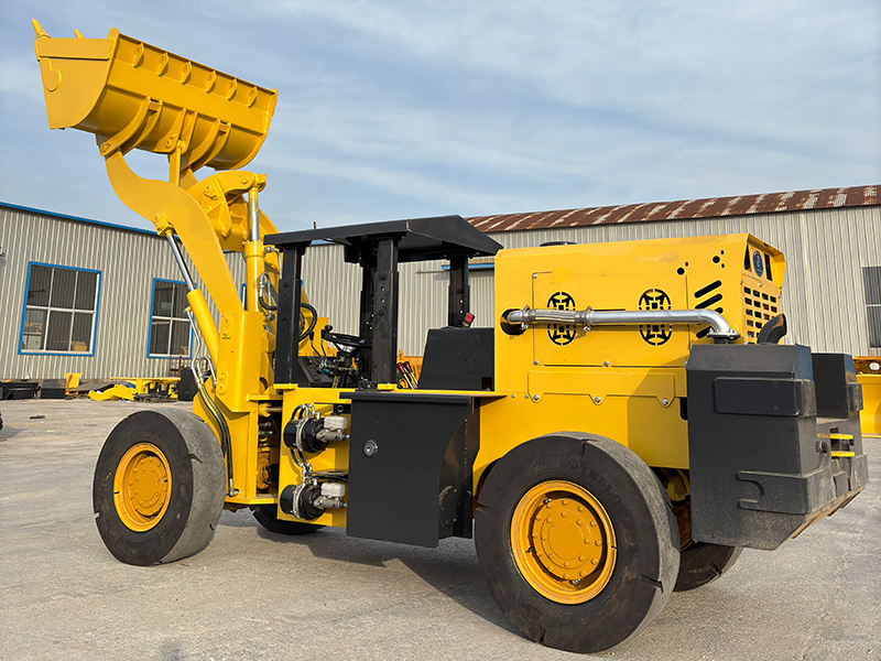928 Mine loader